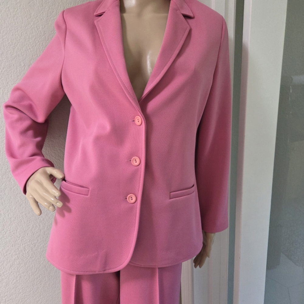 Vintage KoKo Knits of California Pink Polyester Pantsuit Single Breasted Jacket